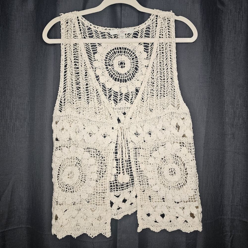 Fever BoHo Crochet Vest Medium-Large Tie Front Cotton Open KNIT Layer